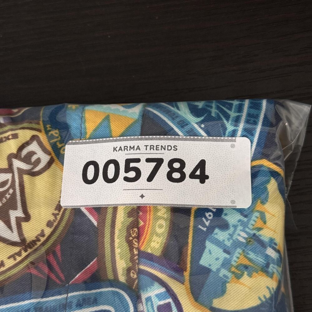 Disney Parks Shirt Mens XL Disney Attractions Patch Print Button Up All Over - Picture 10 of 10